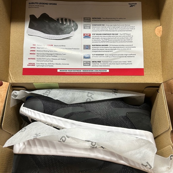 Comes in box: Reebok Sublite Legend Work, size 10.5W - Picture 3 of 7